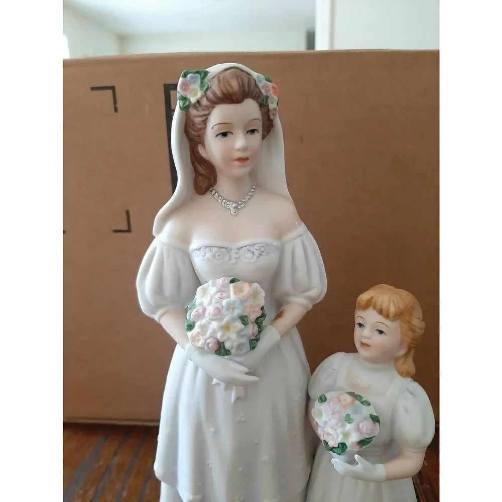 Vintage Home Interiors 1405 Bride and Flower Girl Figurine Wedding Bridal Shower